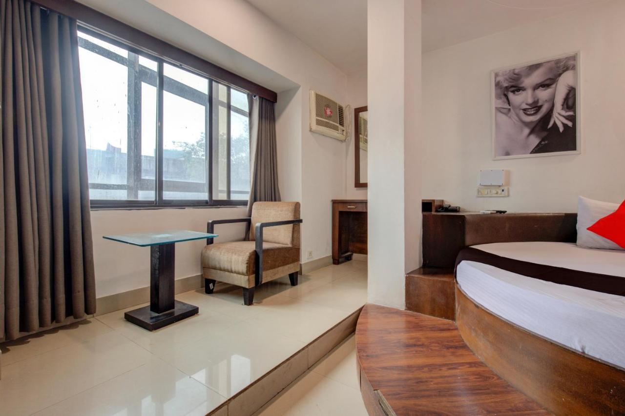 Capital O 77295 Hotel Bansidhar Bhuvan Mumbai Exterior foto