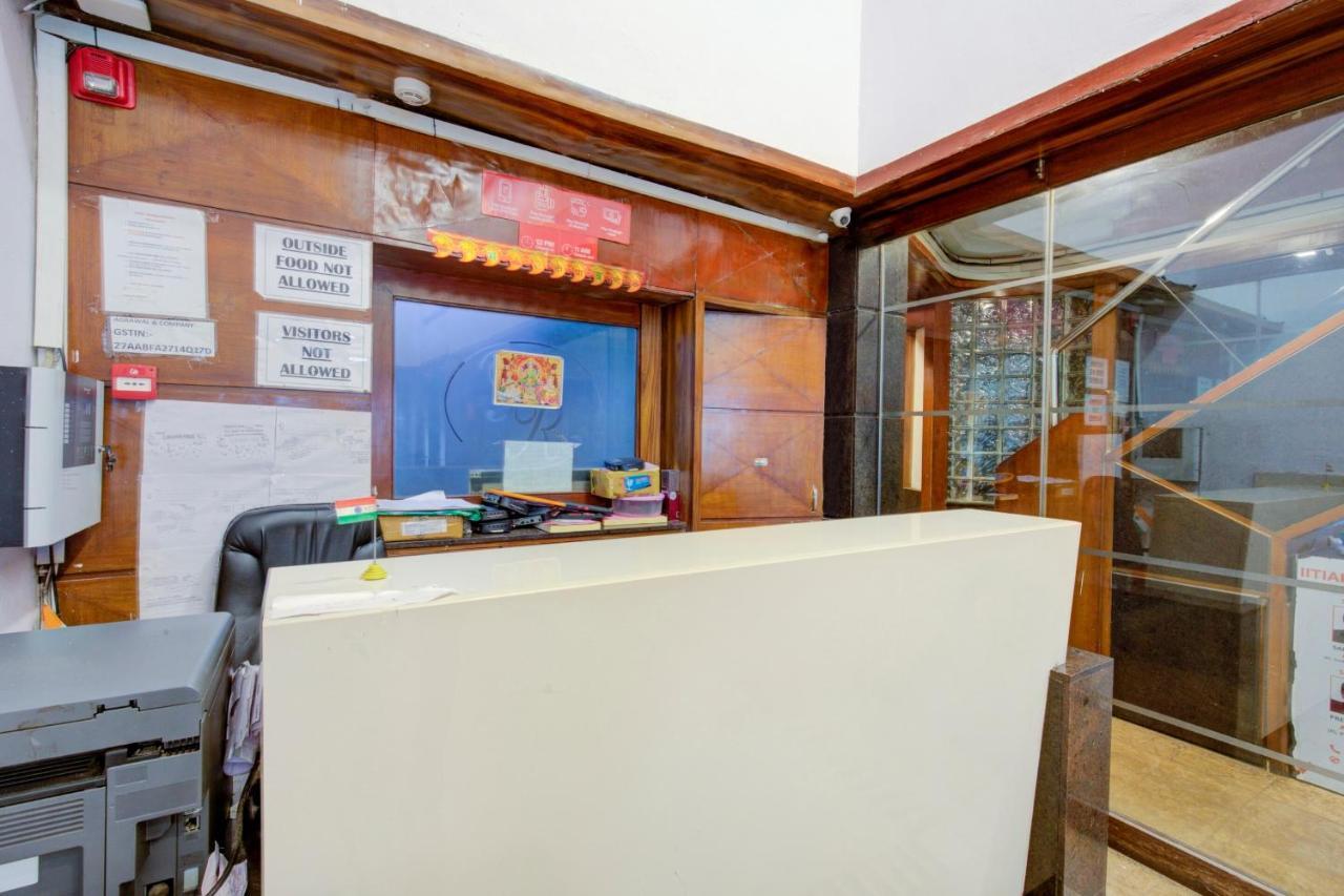 Capital O 77295 Hotel Bansidhar Bhuvan Mumbai Exterior foto