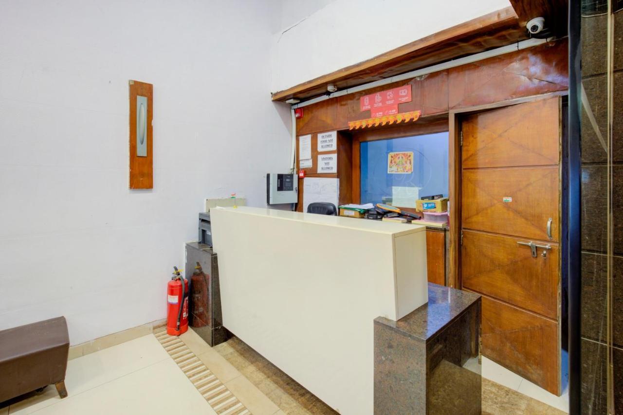 Capital O 77295 Hotel Bansidhar Bhuvan Mumbai Exterior foto